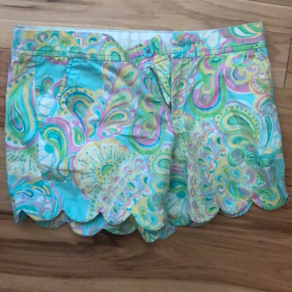 Lily Pulitzer the butter cup short size 0